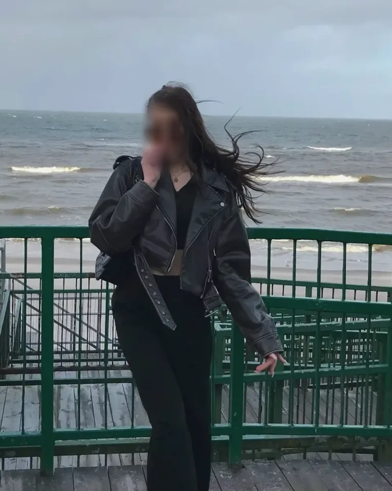 Priya, 20