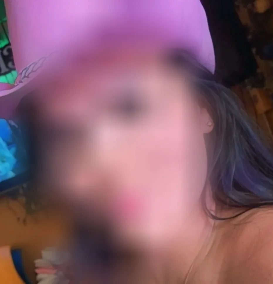 Sunita, 28